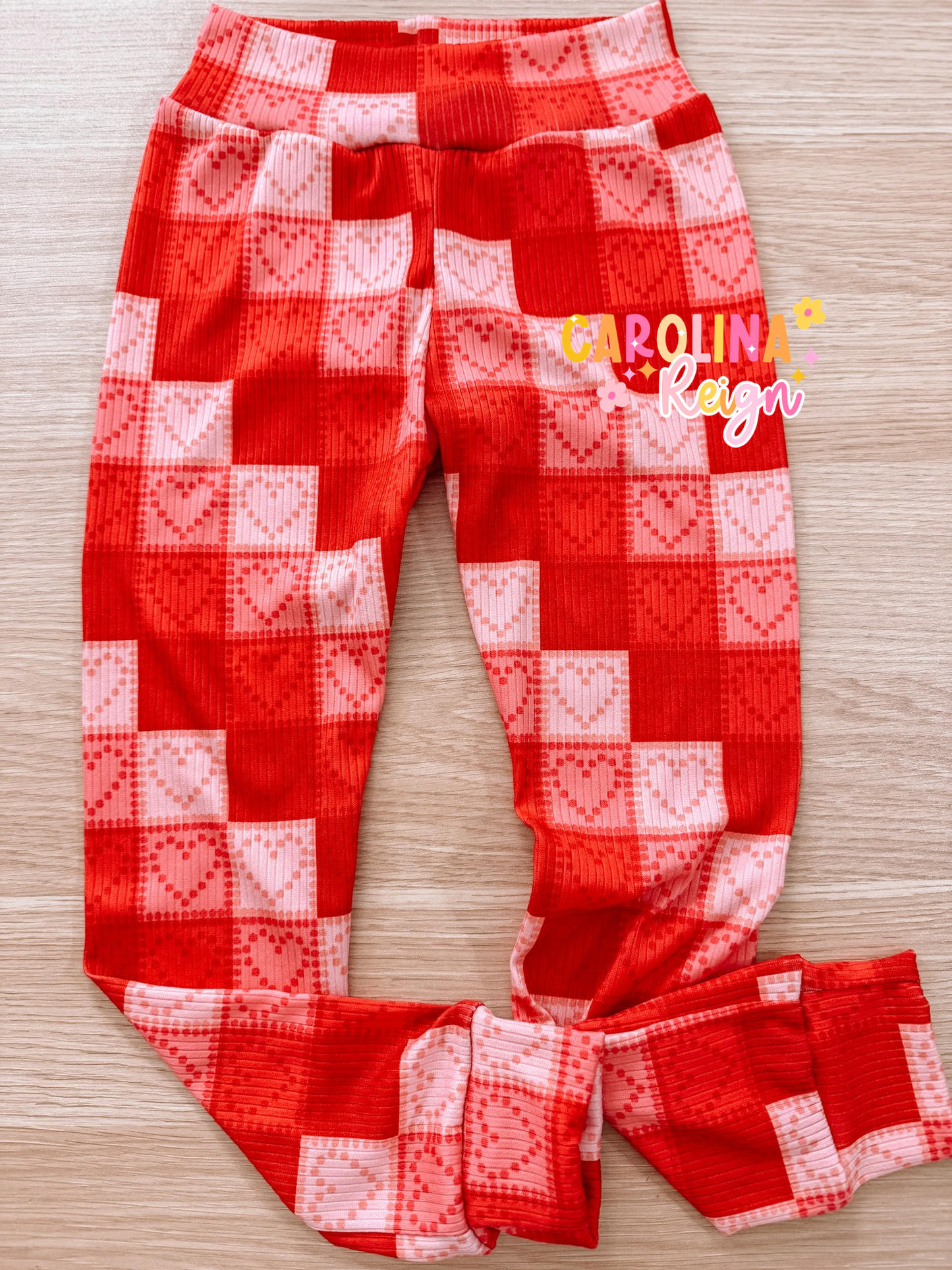 Size 4T leggings heart checker