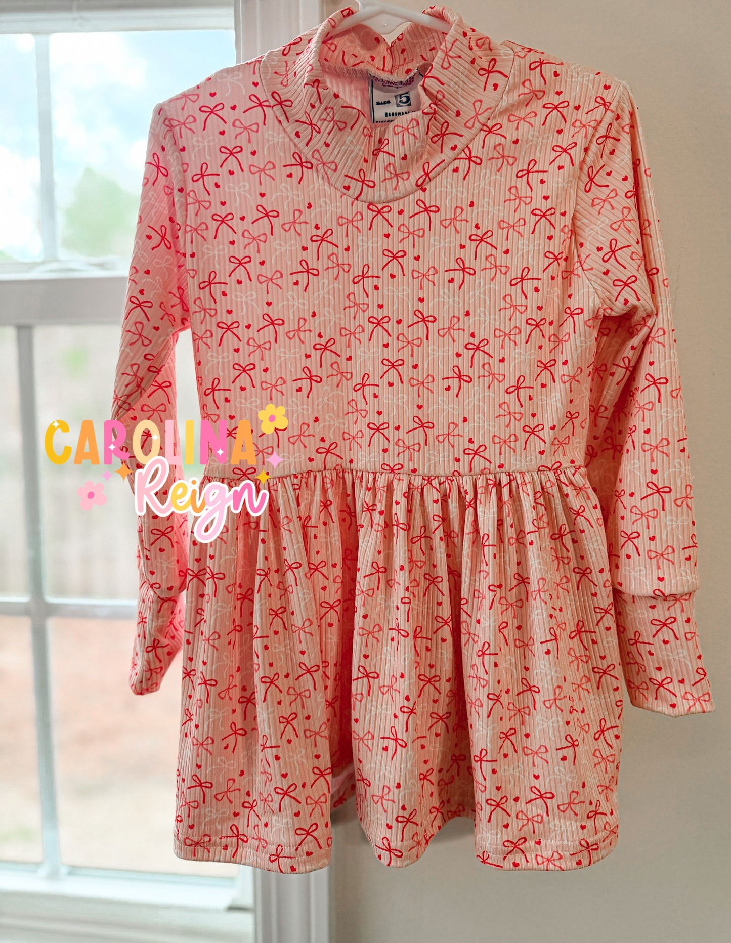 Size 5T August bow peplum mock neck