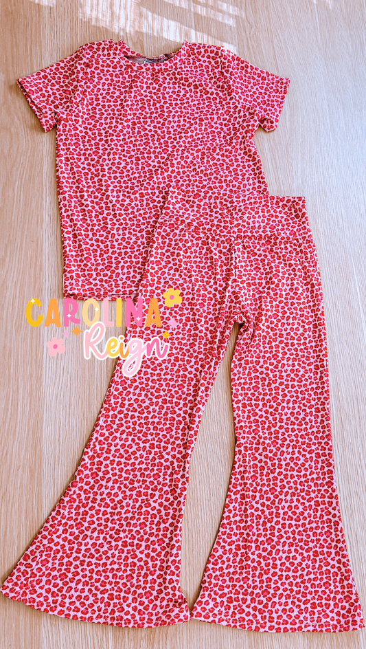 Size 5 basic tee and flares