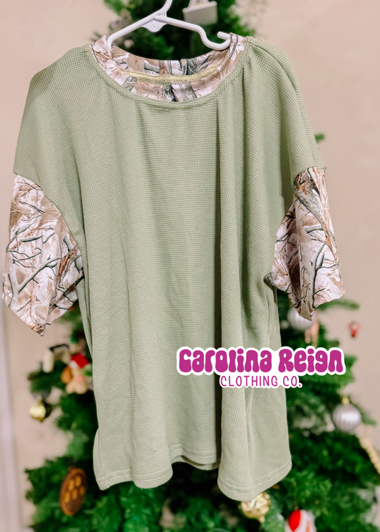 Size 6 Spencer camo tee