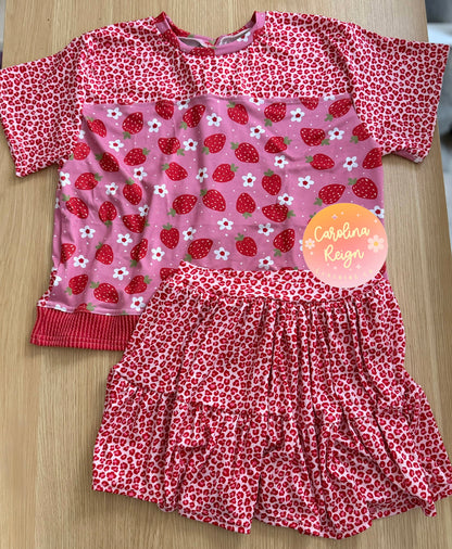 Size 6/7 oversize tee & 6 aurora tiered skort